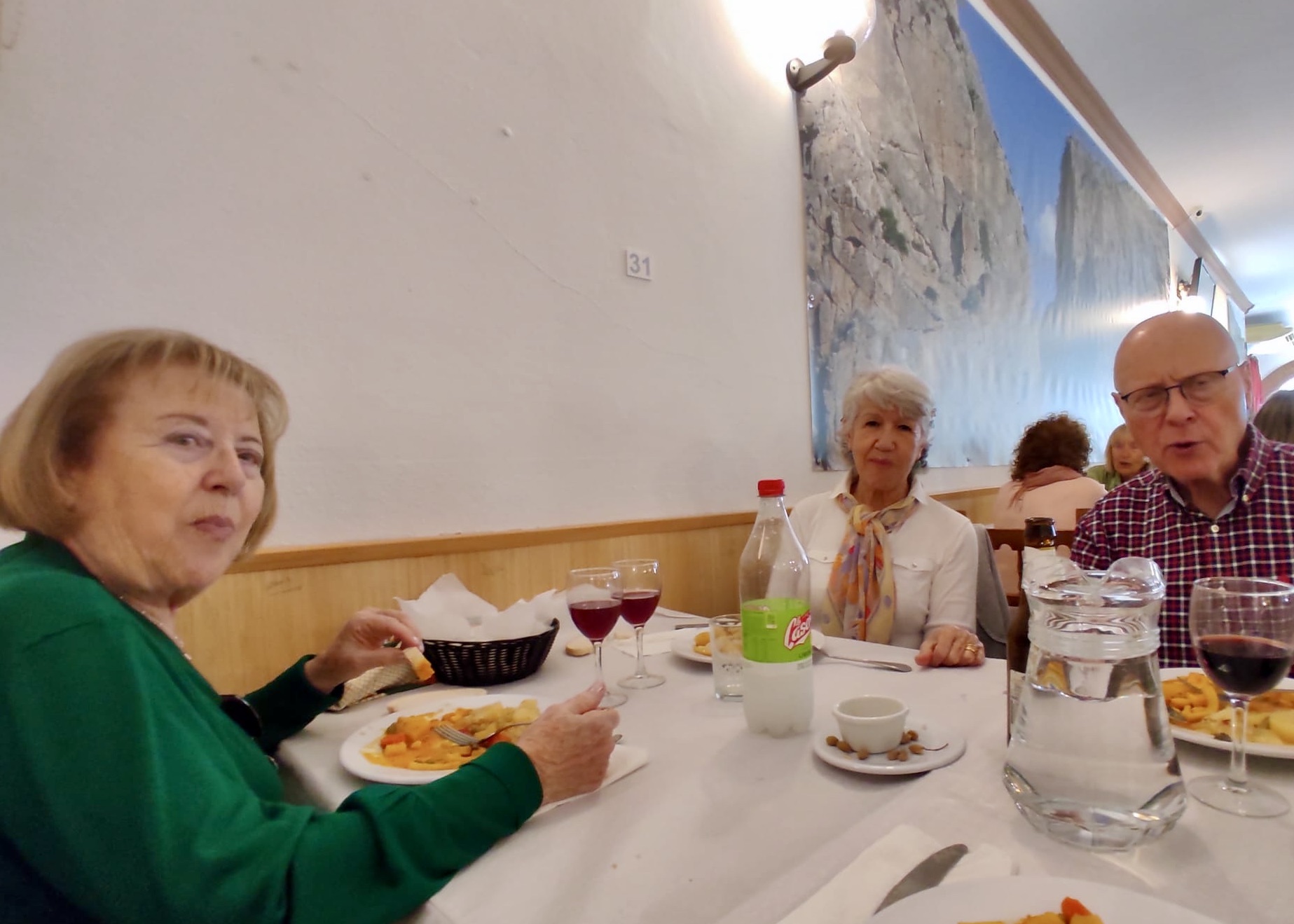 WhatsApp Image 2024-04-29 at 19.09.06 (3)