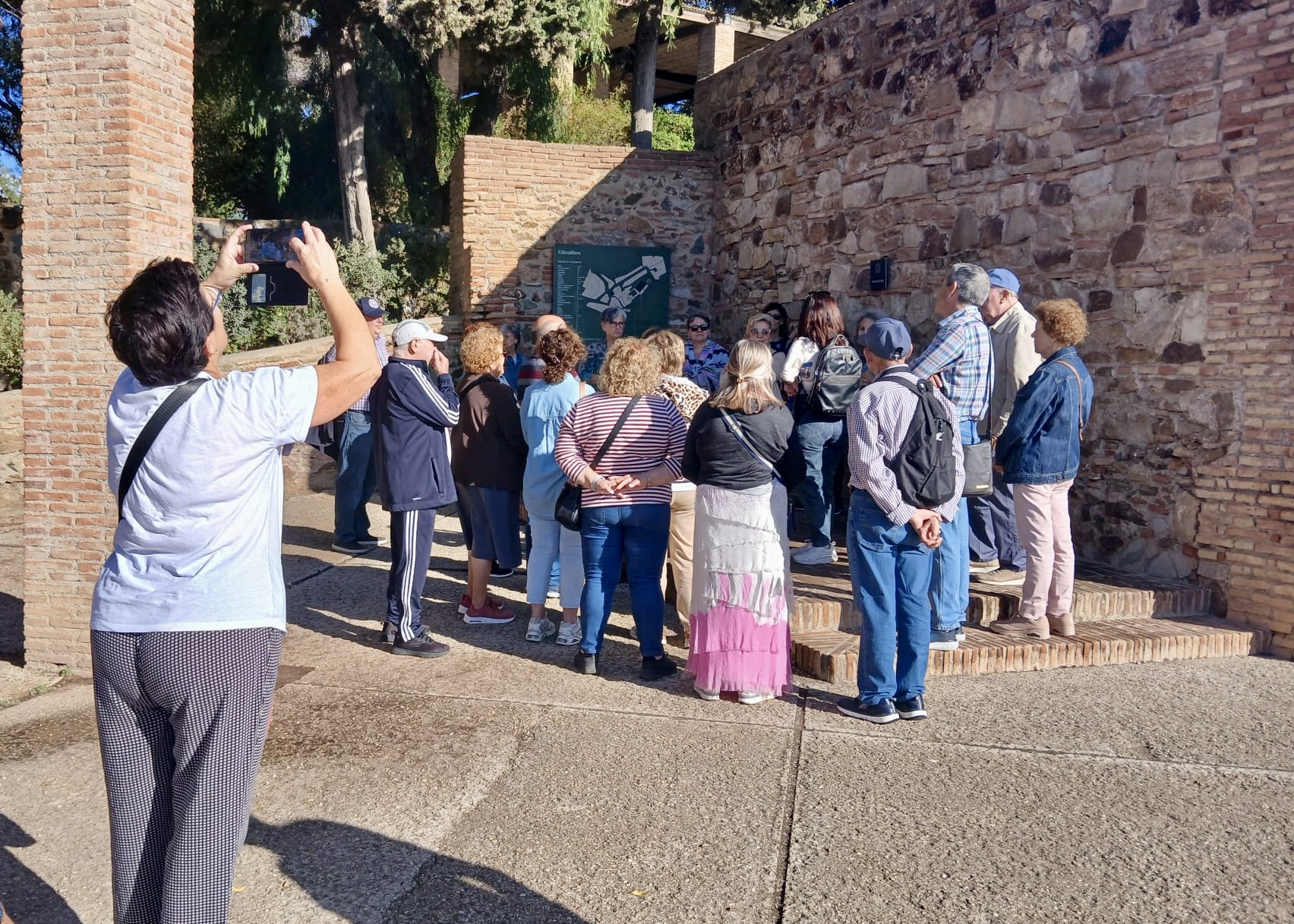 WhatsApp Image 2024-10-17 at 15.40.02 (1)