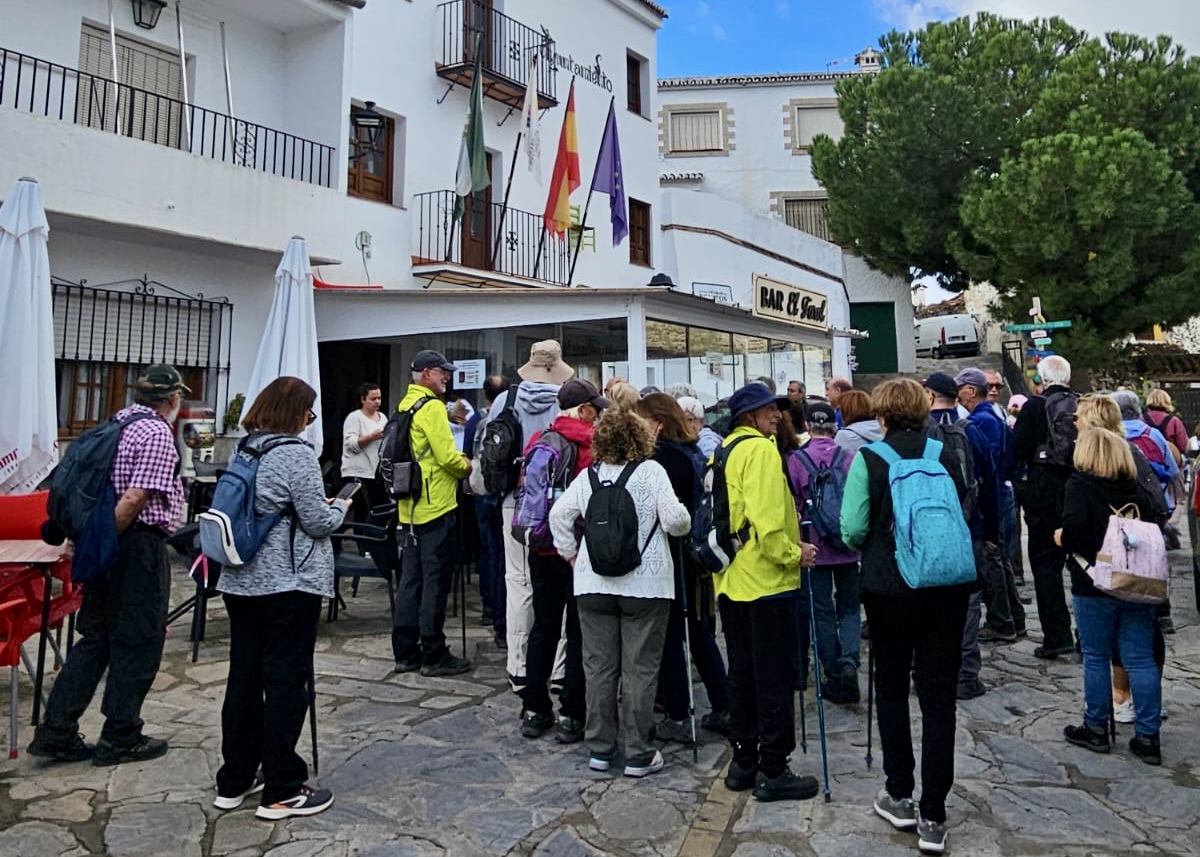 WhatsApp Image 2025-10-31 at 15.57.47